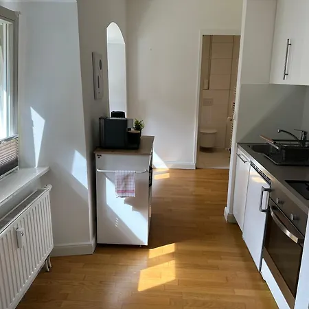 Bella - Family&business Ap 1, 100m Zum Konzerteingang Schloss, Parkplatz, Smarttv, Netflix, Waschmaschine, 24h Checkin, 30qm *