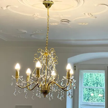 Bella - Family&business Ap 1, 100m Zum Konzerteingang Schloss, Parkplatz, Smarttv, Netflix, Waschmaschine, 24h Checkin, 30qm *